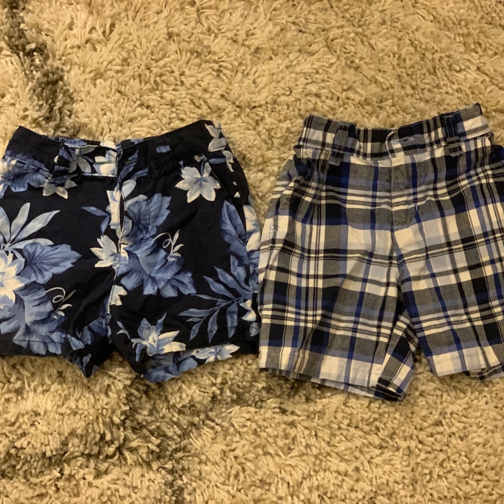 Janie & Jack set of 2 shorts 12-18 months